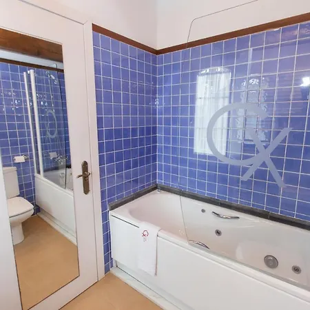 Rural Casa Xusto 3* لا كاريداد